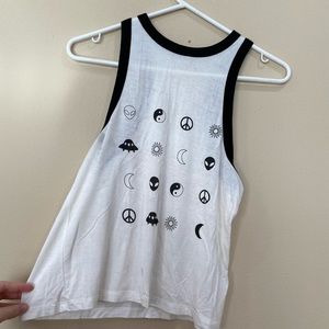 Tank top. Loose to fit